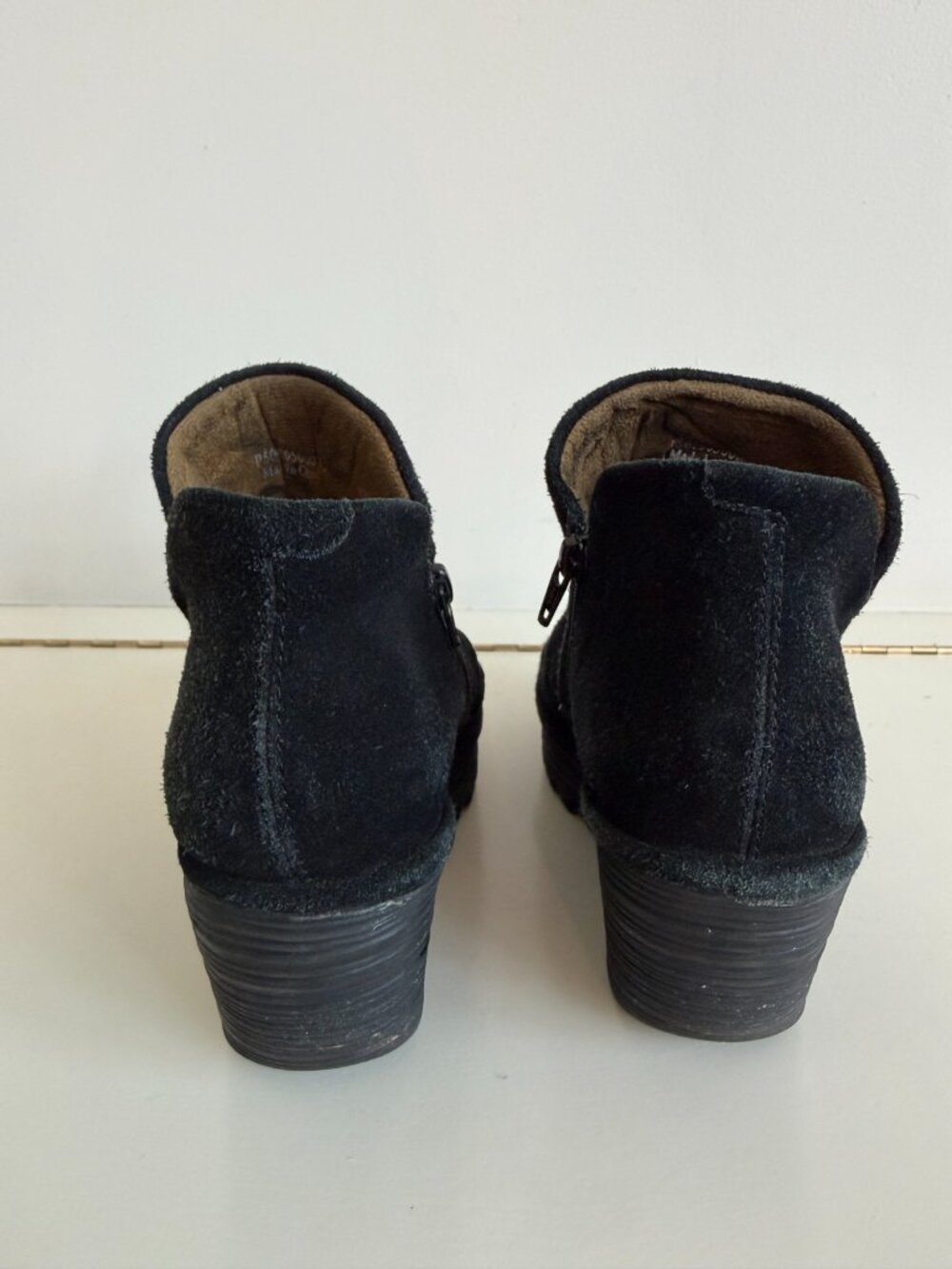FLY London Black Suede Side Zip Wedge Ankle Booties Women - Picture 4 of 11